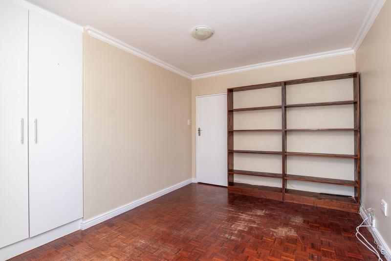 3 Bedroom Property for Sale in Sea Point Western Cape